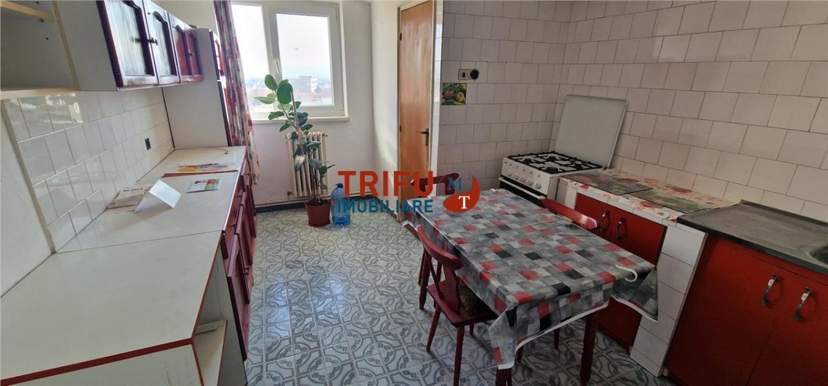 Apartament 3 camere cu scara interioara zona Centru - foto 10