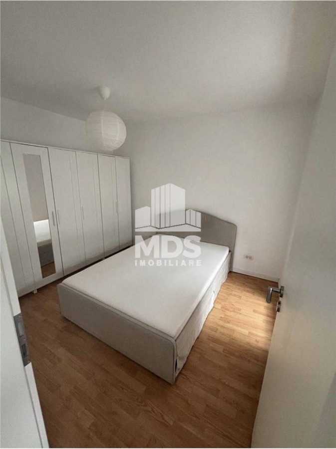 2 camere amenajat linga Iulius Mall - 