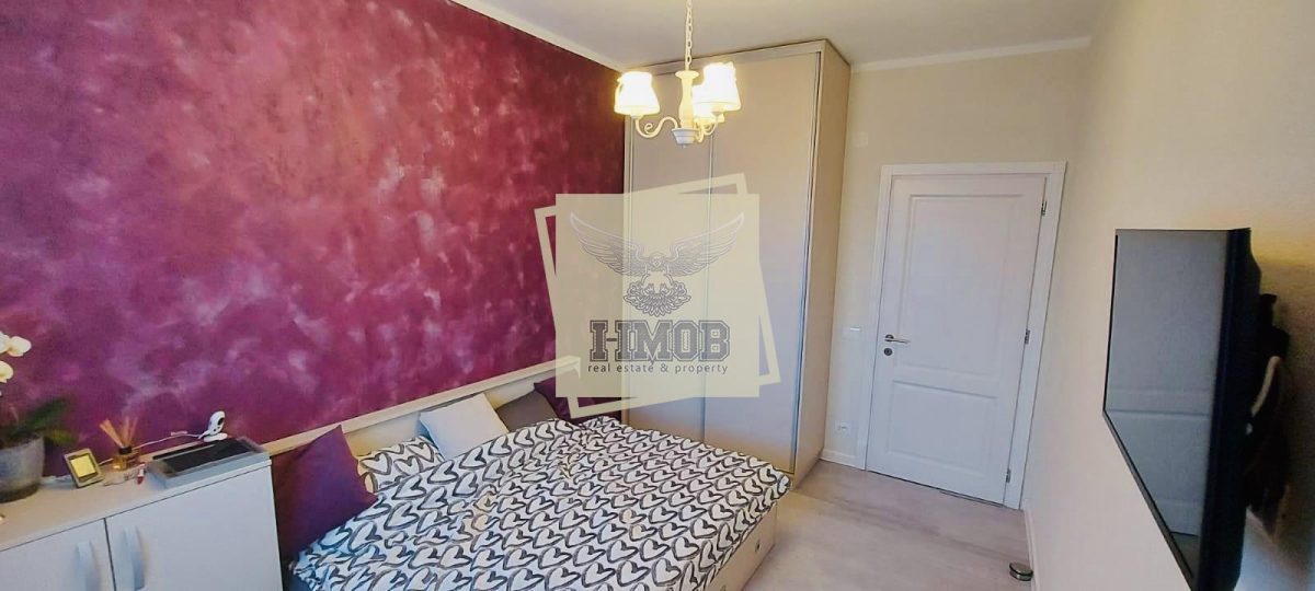 Apartament mobilat 3 camere curte si parcare Calea Surii Mici - foto 3