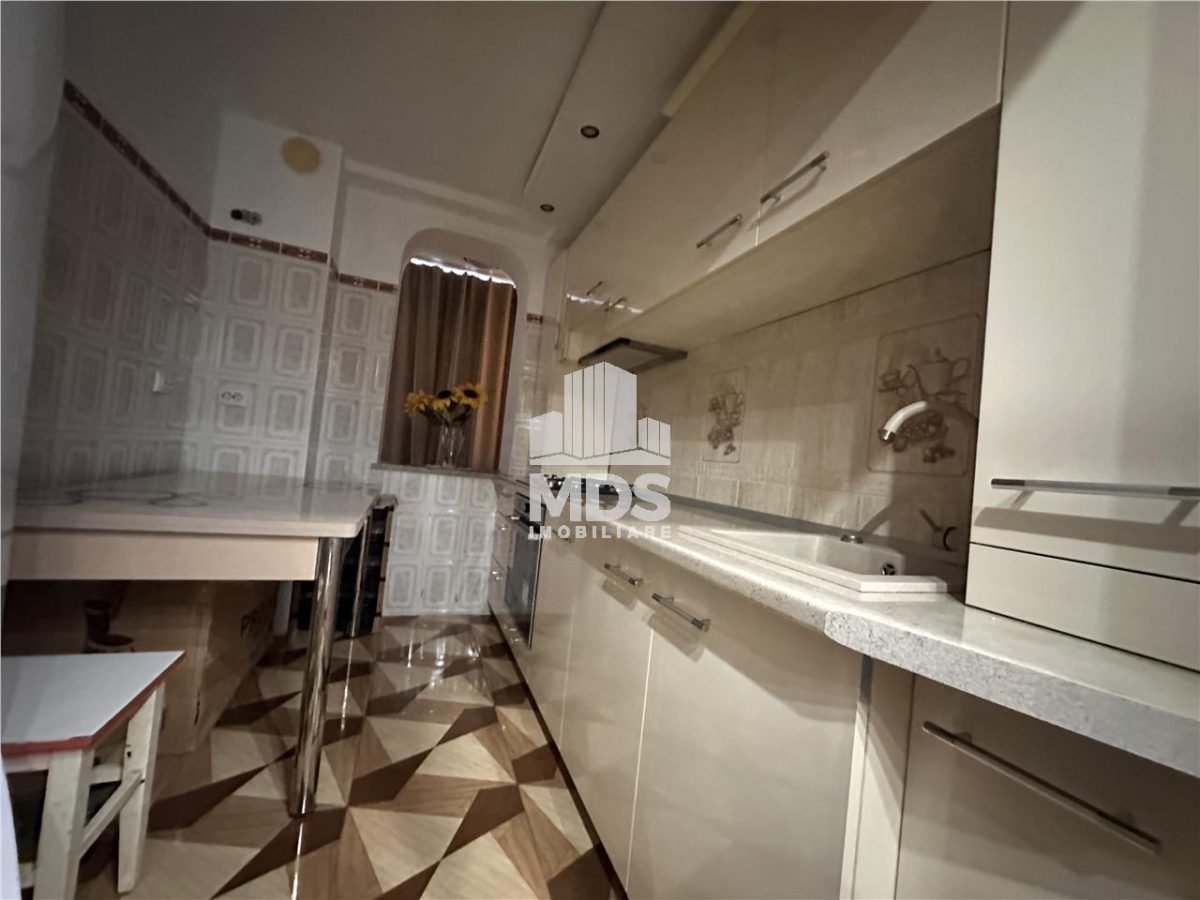 2 camere etaj 1 in bloc anvelopat - foto 6