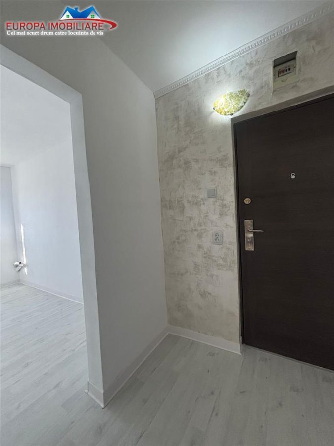 Apartament 2 camere de vanzare zona Alunisului-Tulcea - foto 5