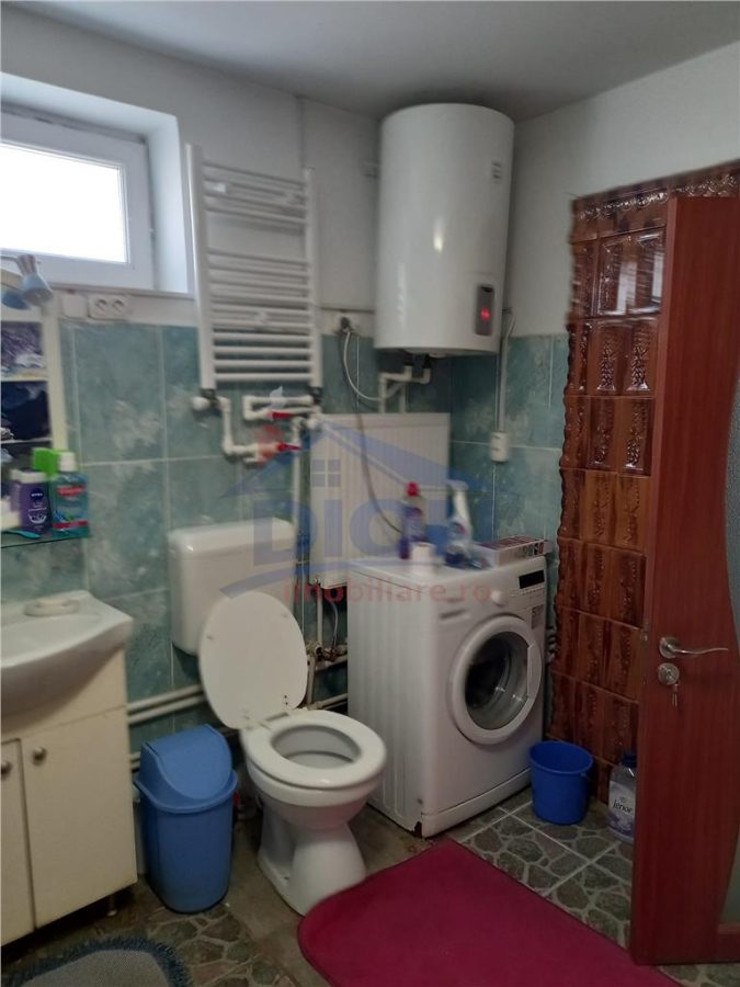 Casa locuibila si teren intravilan in Ulmeni - judetul Calarasi - foto 19