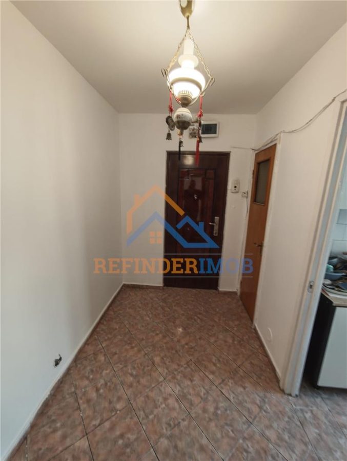 Apartament 3 camere Berceni -Piata Straduintei bloc anvelopat - foto 9
