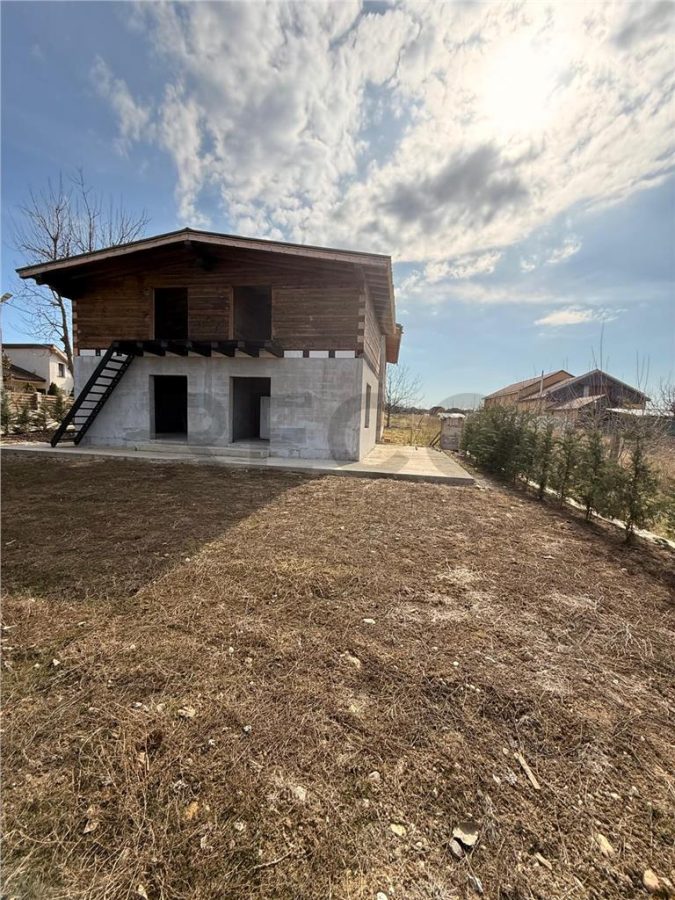 RECO Casa / Cvadruplex de vanzare in Baile 1 Mai , aproape de Aqua Park Venus - 