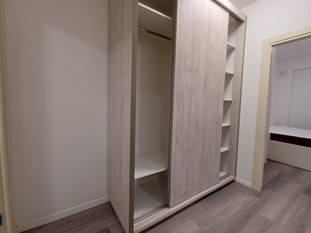 Apartament 2 camere decomandat - Zona Tatarasi la 5 min de Sp Sf Maria - foto 7