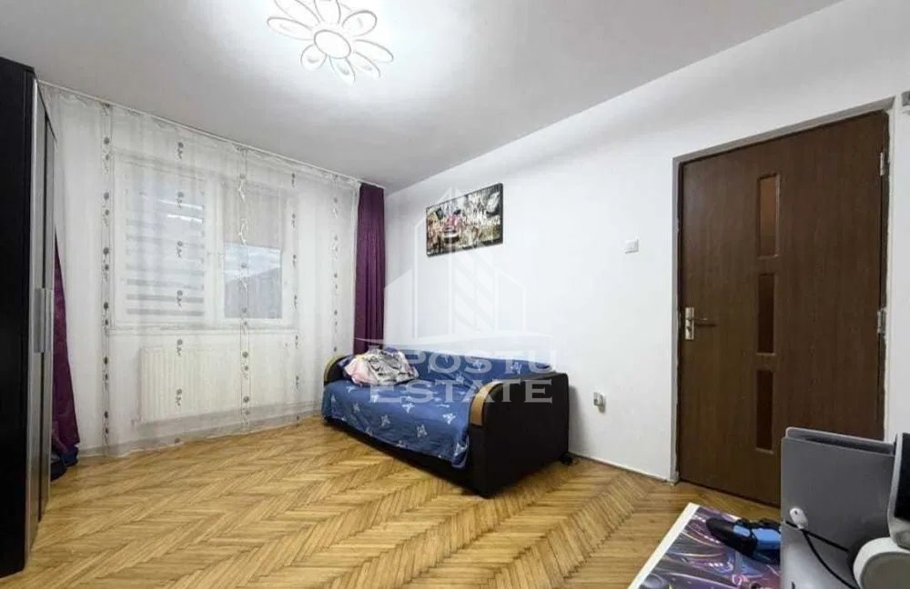 Apartament cu 3 camere de vanzare, etaj 3, zona Sagului, Timisoara - foto 2