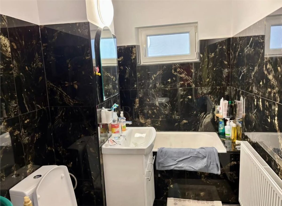 SAGULUI - ETAJ 3 - DECOMANDAT - 3 CAMERE - 2 BAI - 2 BALCOANE - CENTRALA PROPRIE - CLIMA - foto 7