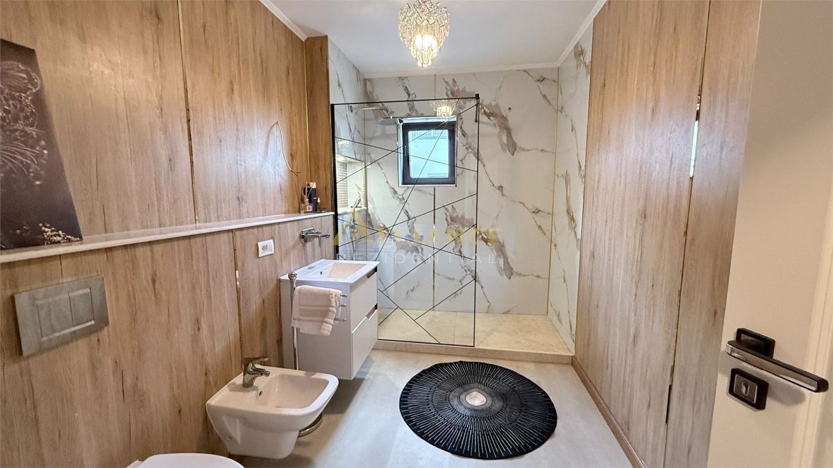 Casa Individuala - 5 camere - 3 bai - 450mp teren - foto 4