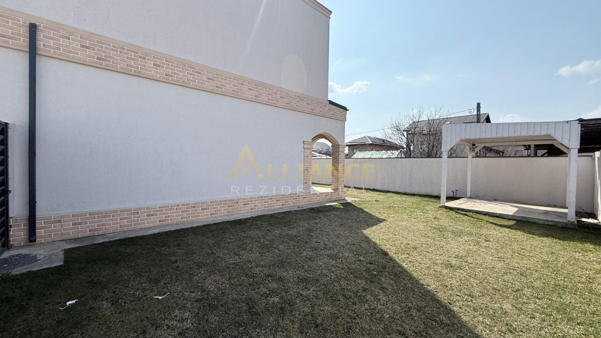 Duplex - 5 camere - 3 bai - 304 mp teren la intrare in comuna Berceni - foto 5