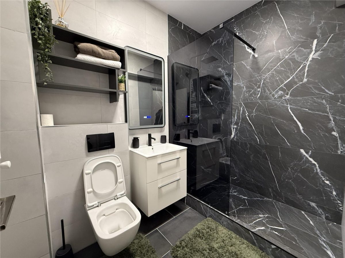 2 CAM , CENTRU PODU ROS PALAS , UNIREA TOWERS, LUX, PRIMA INCHIRIERE - foto 7