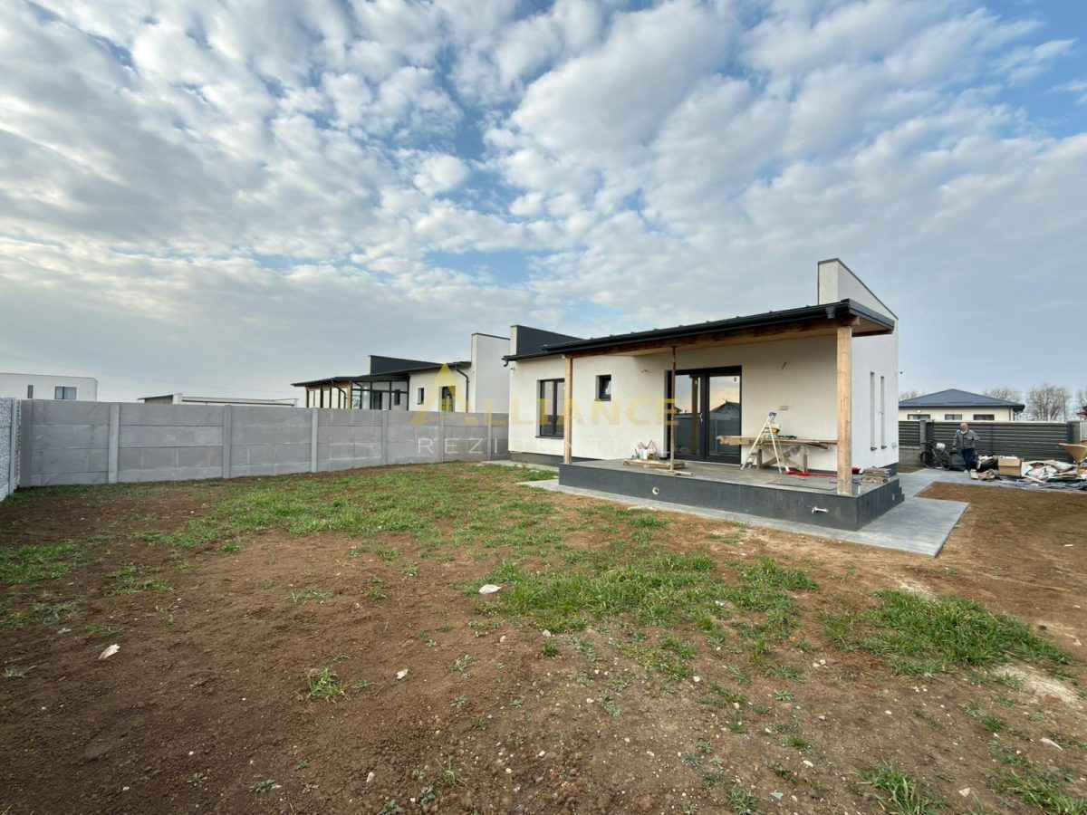 Casa Parter |3 camere+2 bai | Incalzire pardoseala | Teren 371mp - foto 3