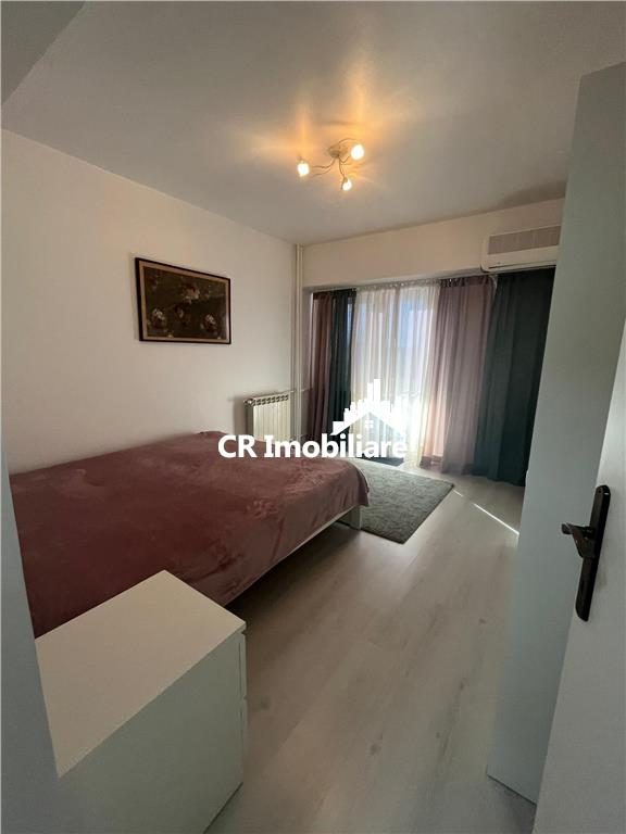 Inchiriere apartament 4 camere Lux Bulevardul Unirii - foto 19