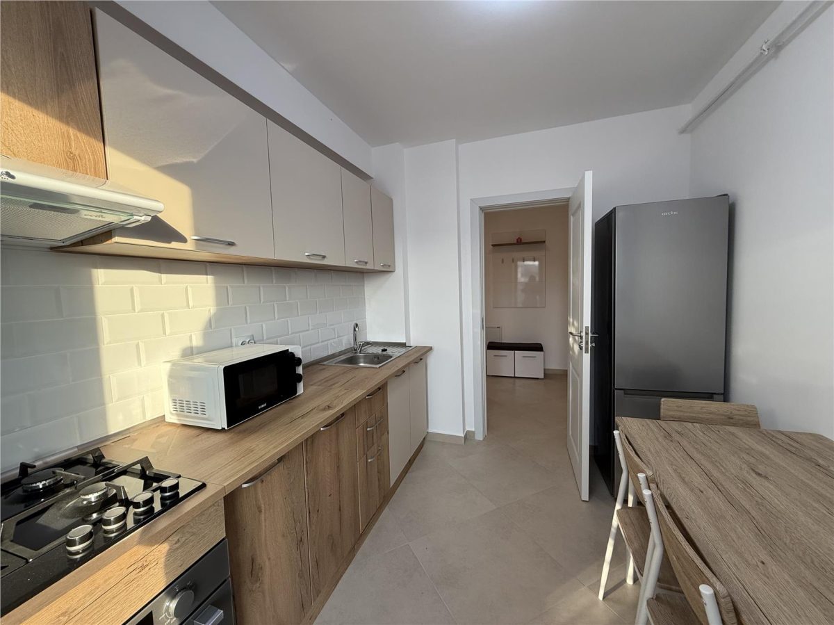 2 CAM , LUNCA CETATUII, DECOMANDAT , LOC PARCARE, PRIMA INCHIRIERE - foto 17