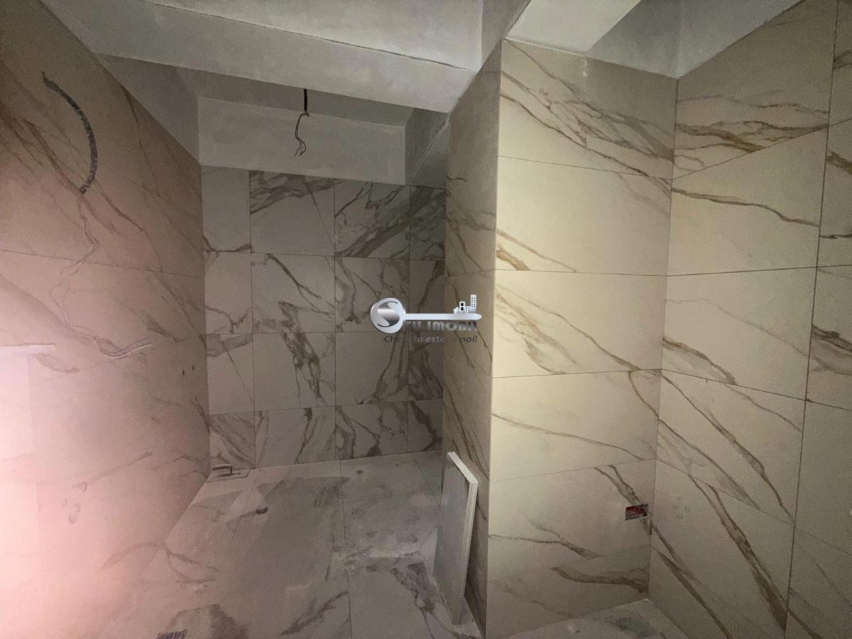 1 CAM  PODU ROS, PALAS, DECOMANDAT, 41 MP,  BLOC NOU - foto 7