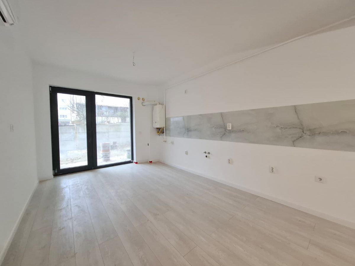 Apartament 2 camere nou, vanzare in Iasi Valea Lupului, curte proprie - 