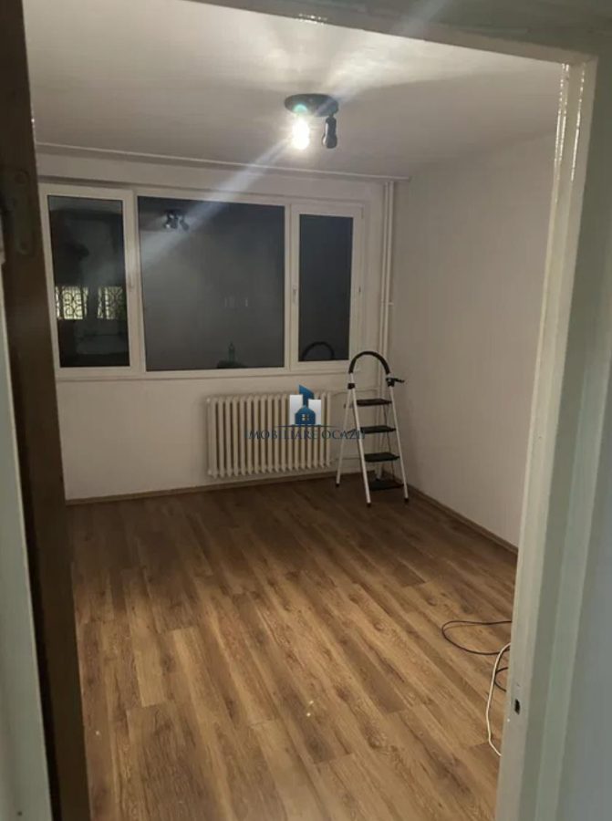 Inchiriere Apartament 2 Camere Decomandat Aparatorii Patriei-Raul Sadului - 