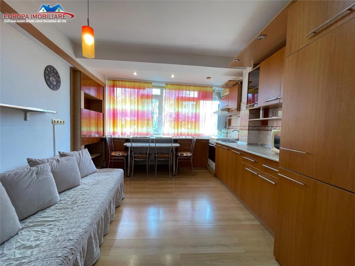 Apartament 2 camere de vanzare zona ultracentrala-Tulcea - foto 5