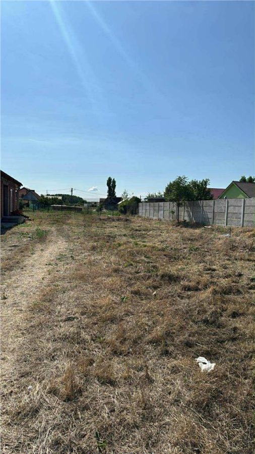 RECO Teren intravilan de vanzare Biharia , 609 mp - foto 2