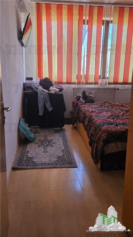 Apartament luminos de vanzare cu 2 camere in zona Crangasi - foto 7