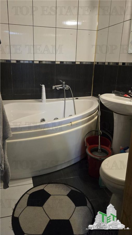 Apartament luminos de vanzare cu 2 camere in zona Crangasi - foto 9