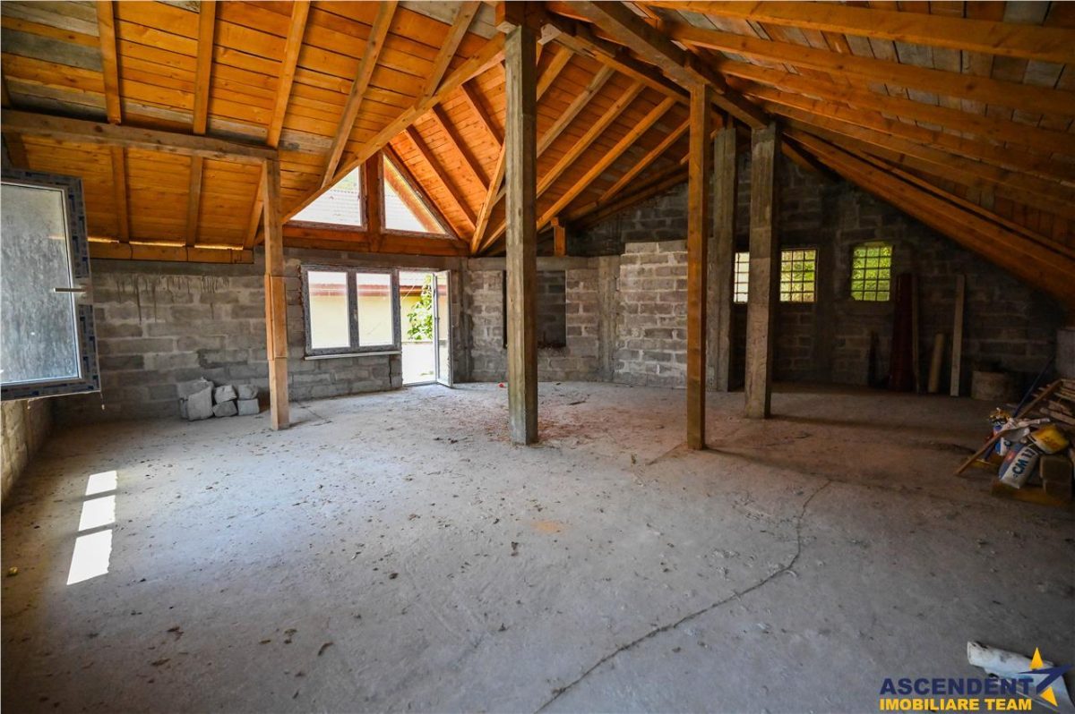 FILM! Oportunitate rezidential/ investitionala in Centrul Istoric Medieval al Brasovului. - foto 2