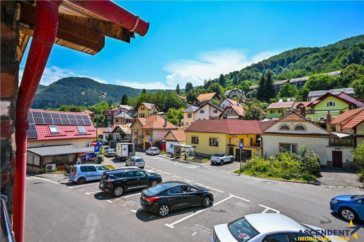 FILM! Oportunitate rezidential/ investitionala in Centrul Istoric Medieval al Brasovului. - foto 4