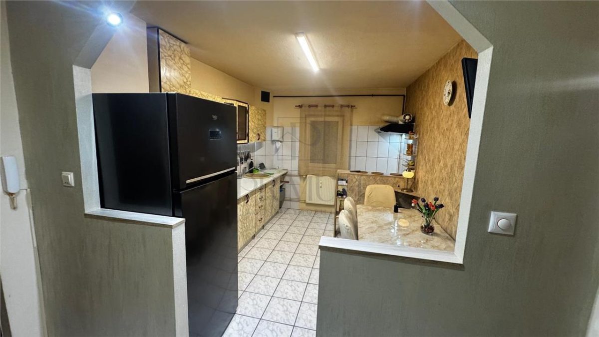 SOARELUI | 4 CAM | ET.1 | DECOMANDAT | 2 BAI | ANVELOPAT | ZONA EXCELENTA - foto 14