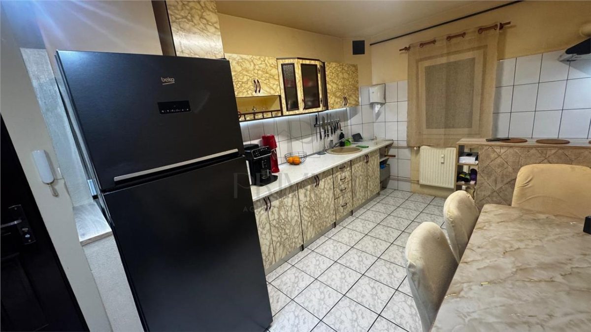 SOARELUI | 4 CAM | ET.1 | DECOMANDAT | 2 BAI | ANVELOPAT | ZONA EXCELENTA - foto 17