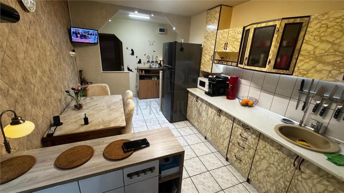 SOARELUI | 4 CAM | ET.1 | DECOMANDAT | 2 BAI | ANVELOPAT | ZONA EXCELENTA - foto 4