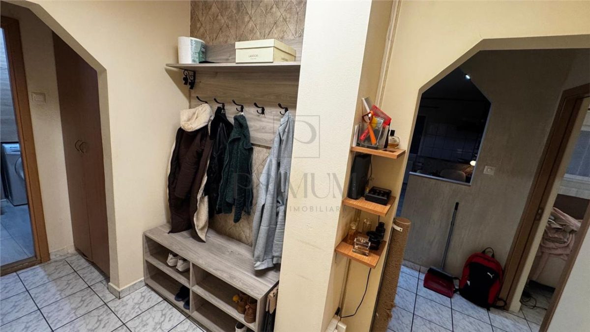 SOARELUI | 4 CAM | ET.1 | DECOMANDAT | 2 BAI | ANVELOPAT | ZONA EXCELENTA - foto 9