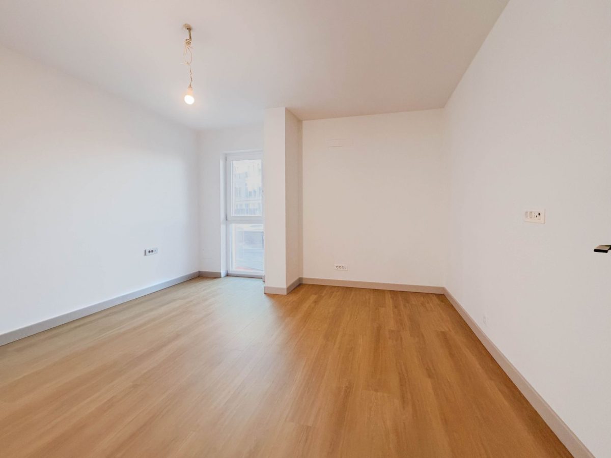Apartament 3 camere | Finisat | Bloc Nou | Etaj Intermediar - foto 9