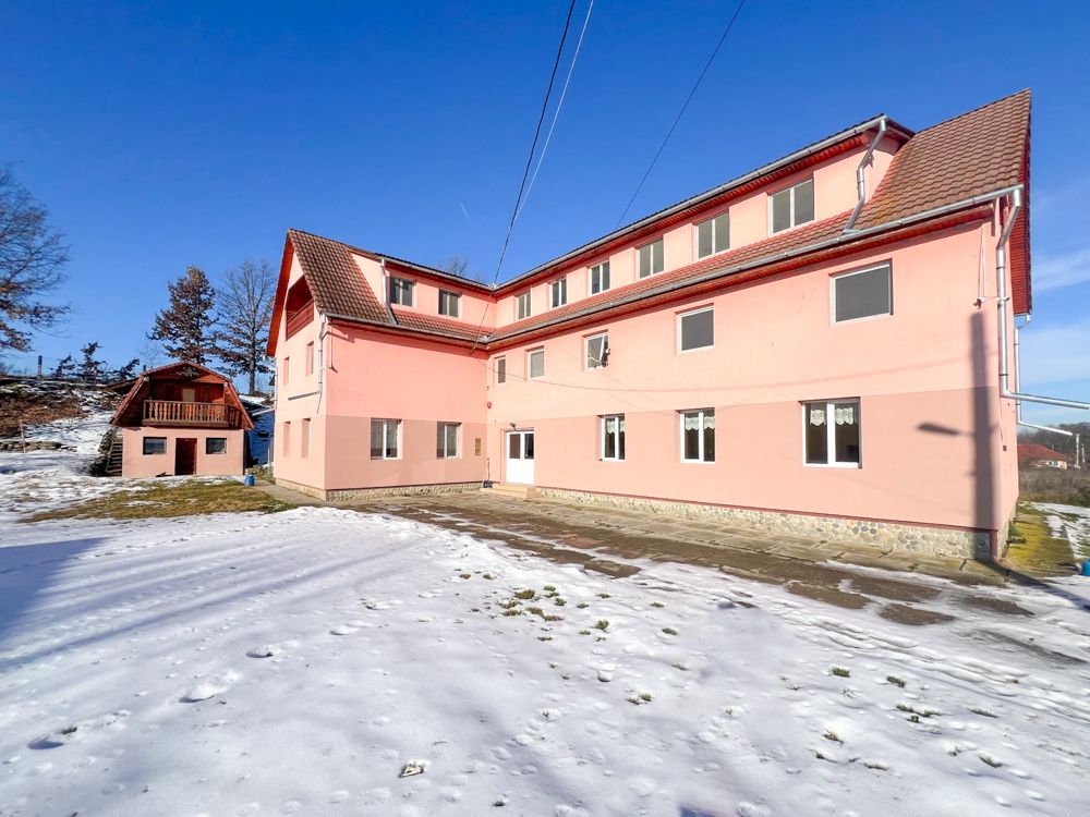Oferim spre vanzare cladire + teren in Arpasu de Sus, Sibiu - foto 16