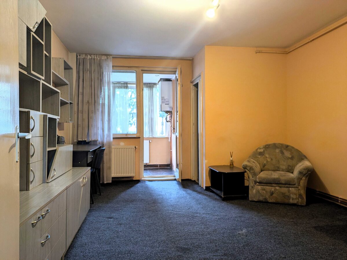 Garsoniera str. Soarelui, cartier Astra, Bv - vanzare - Brasov