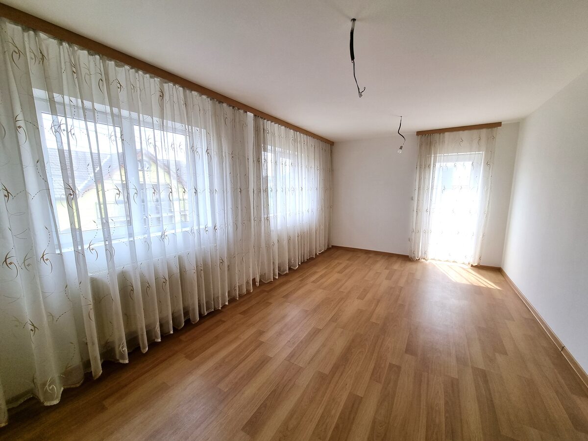 Apartament la vila 3 camere, garaj, Alba Micesti - Alba Iulia