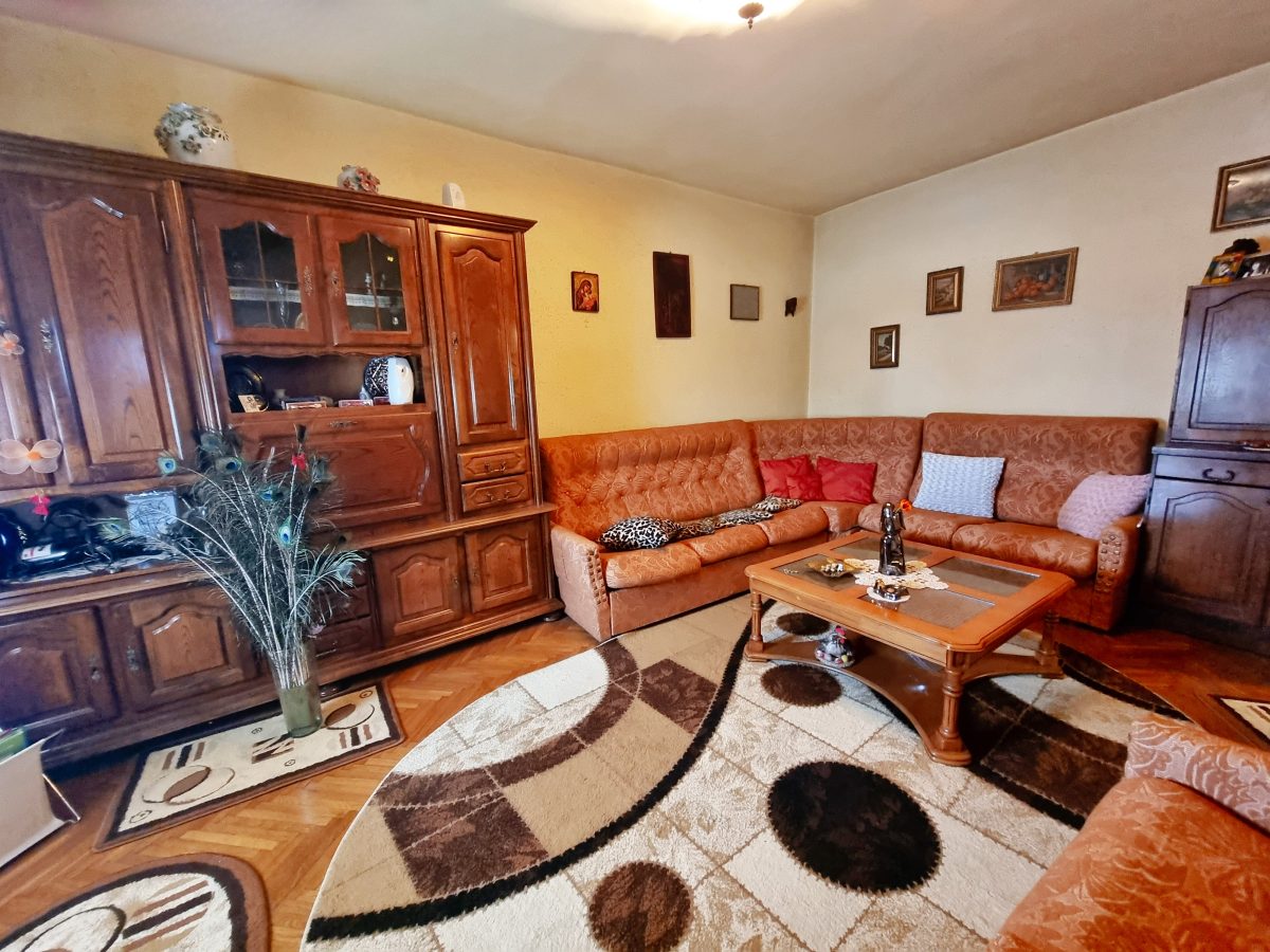 Apartament 2 camere, etaj intermediar, Ampoi 3 - Alba Iulia
