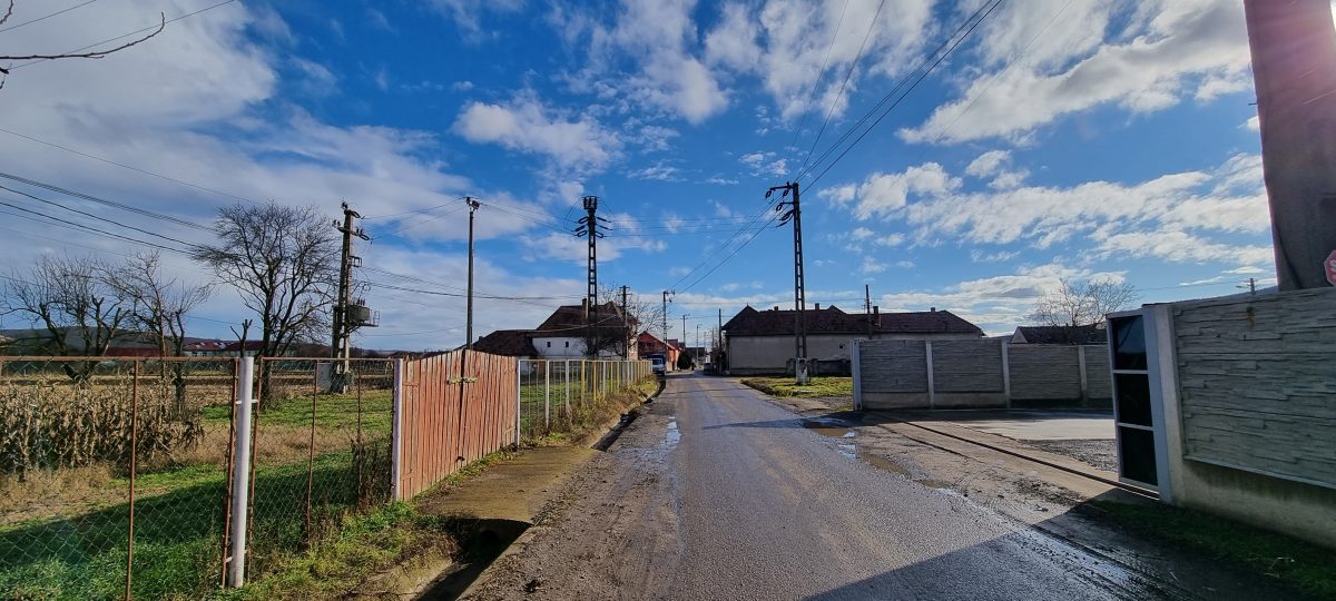 De vanzare 1929mp teren intravilan cu utilitati, Sard - foto 5