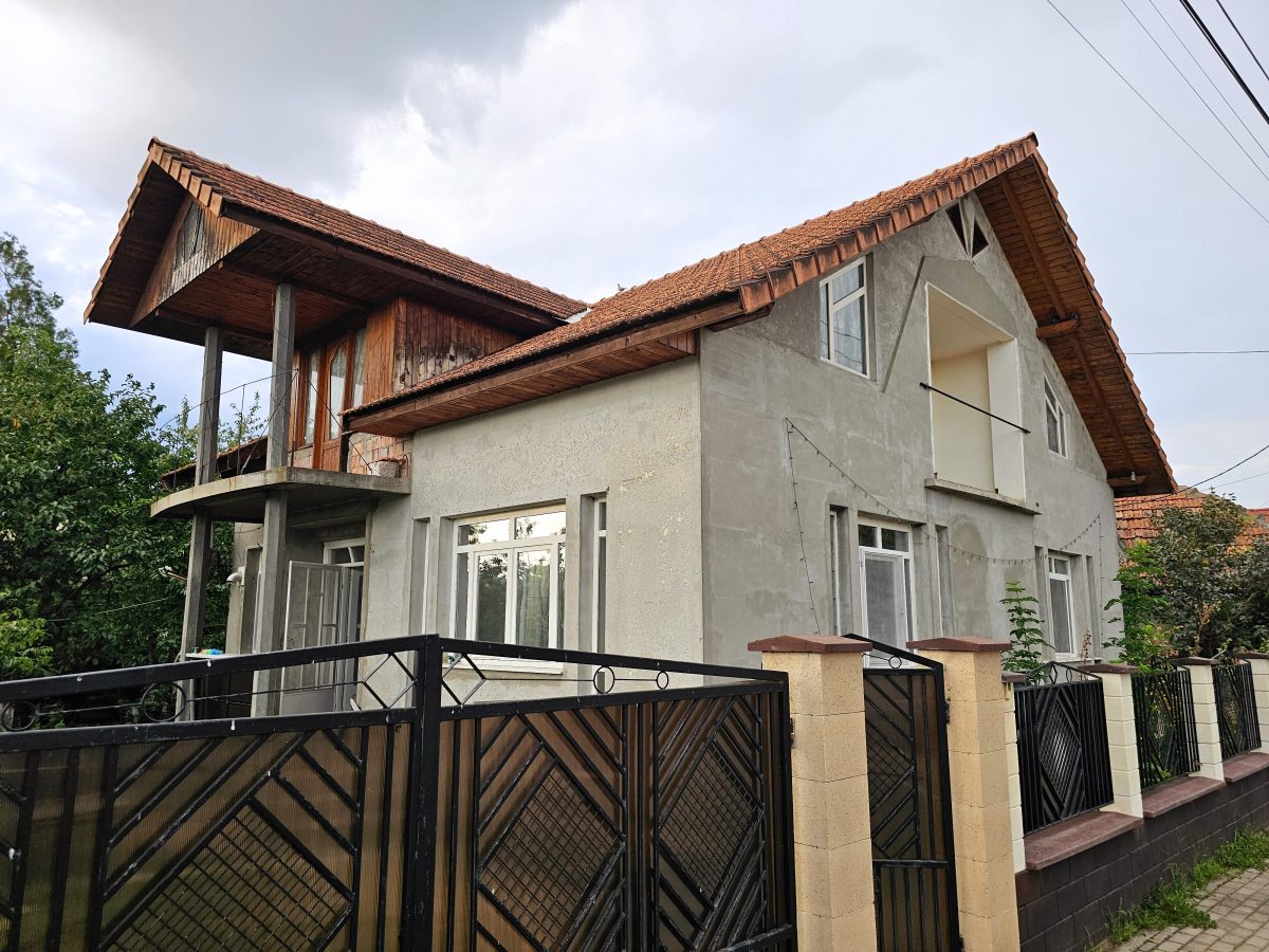 Casa 3 camere, 1000 teren la asfalt, Barabant - Alba Iulia