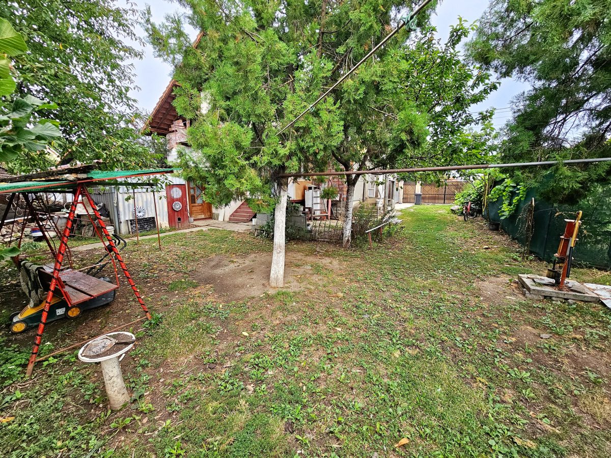 Casa 3 camere, 1000 teren la asfalt, Barabant - foto 2