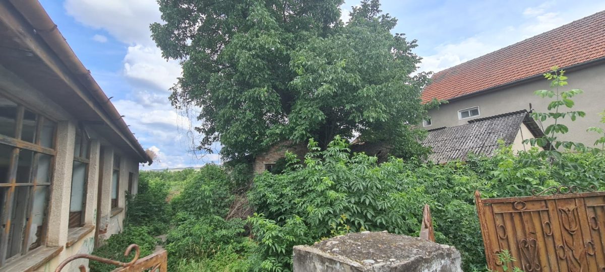 Teren de vanzare cu toate utilitatile in zona Partos, 2800MP - Alba Iulia