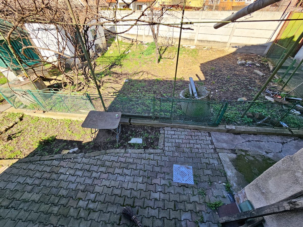 Casa 3 camere, 489 mp teren, acces la 2 strazi, zona ultracentrala - foto 3