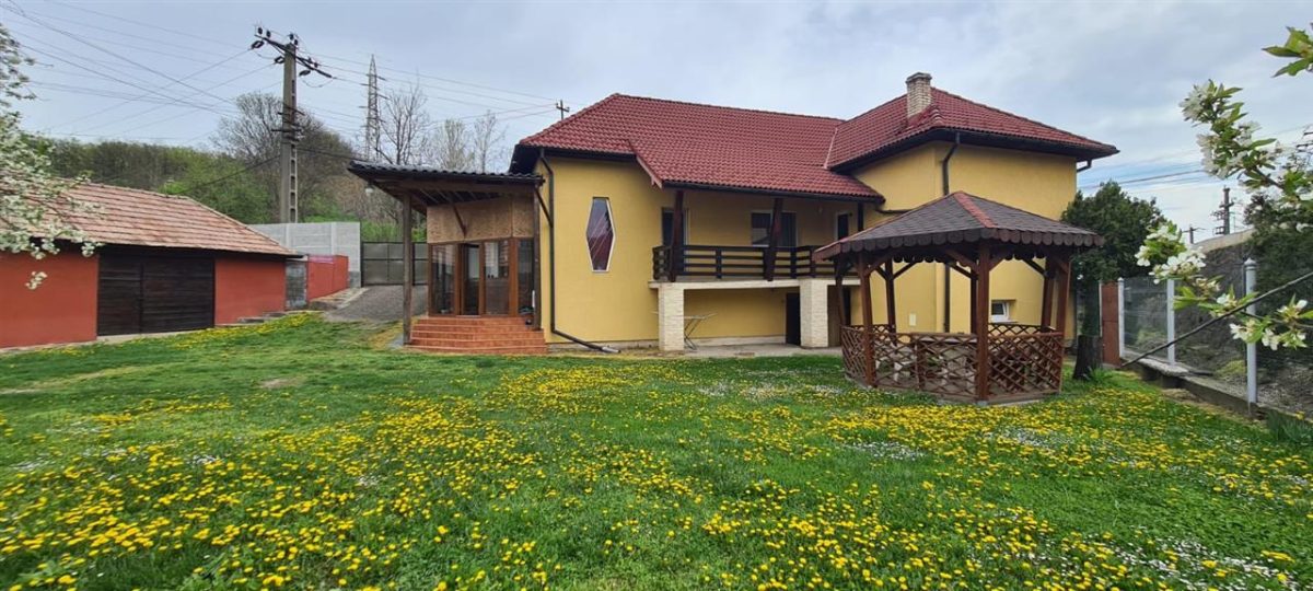 Casa 150 mp Teren 1715 mp Ampoita - Alba Iulia