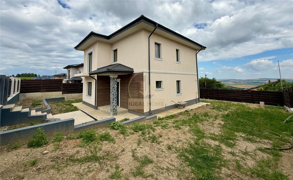 Casa Individuala 4 camere - Miroslava la 1,5km de Family Market - 