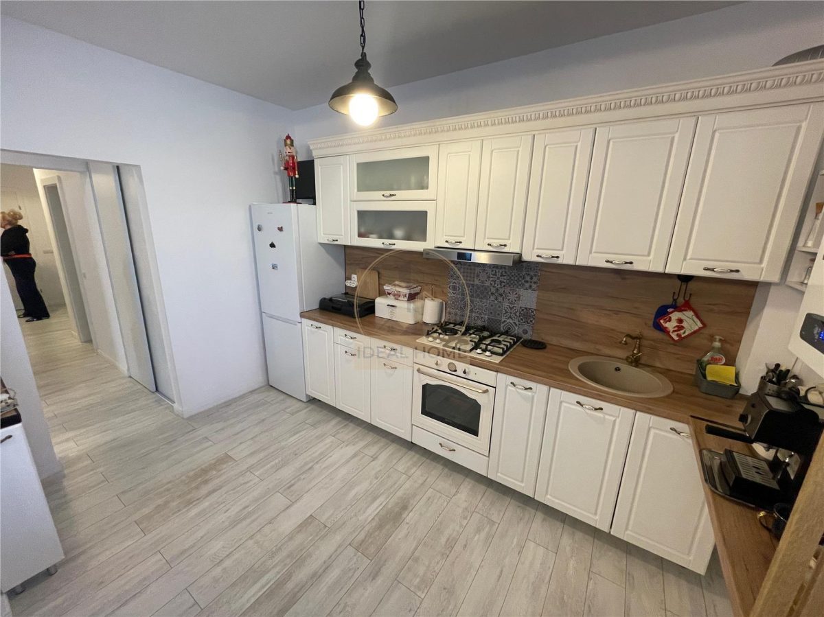 Bloc Nou - 3 Camere 2 Bai - Curte privata - Zona Rediu - foto 4