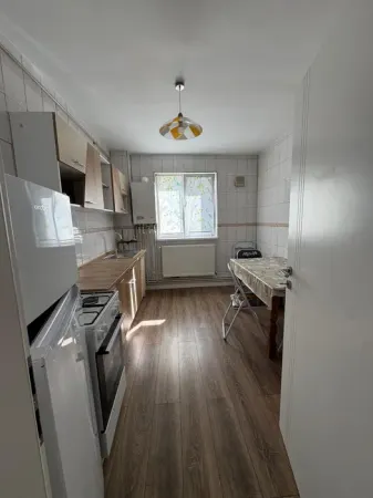 Apartament cu 3 Camere, Etaj Intermediar, Bld. Transilvaniei - foto 4