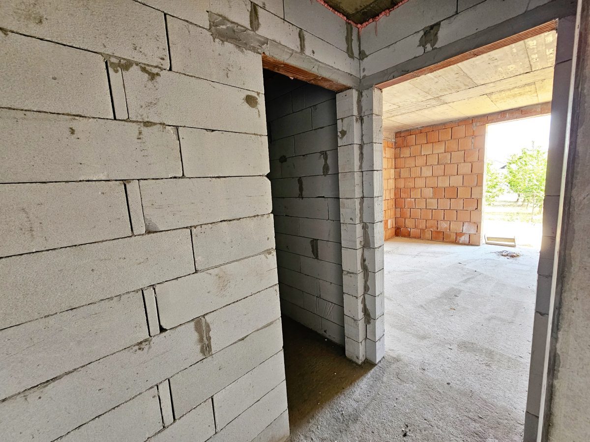 Apartament 3 camere, în zonă rezidențială exclusivistă, Cetate - foto 5