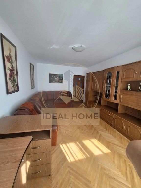 Apartament cu 3 camere decomandat - 71mp - etaj intermediar - Mircea cel Batran - 