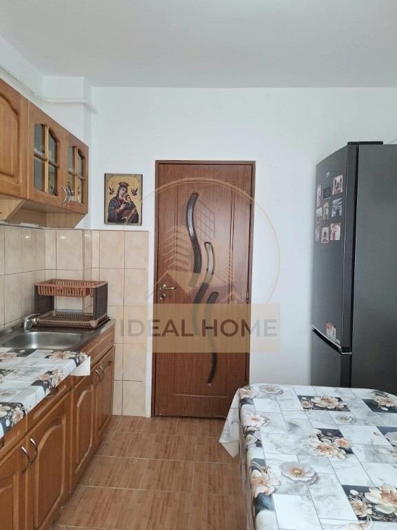 Apartament cu 3 camere decomandat - 71mp - etaj intermediar - Mircea cel Batran - foto 5
