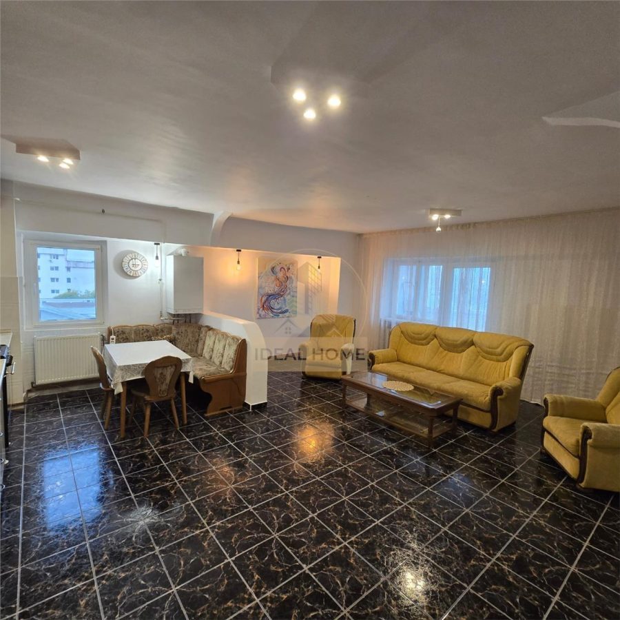 Cug - Selgros - 3 Camere Decomandat - Etaj Intermediar -Bloc 1990 - 80 Mp - 