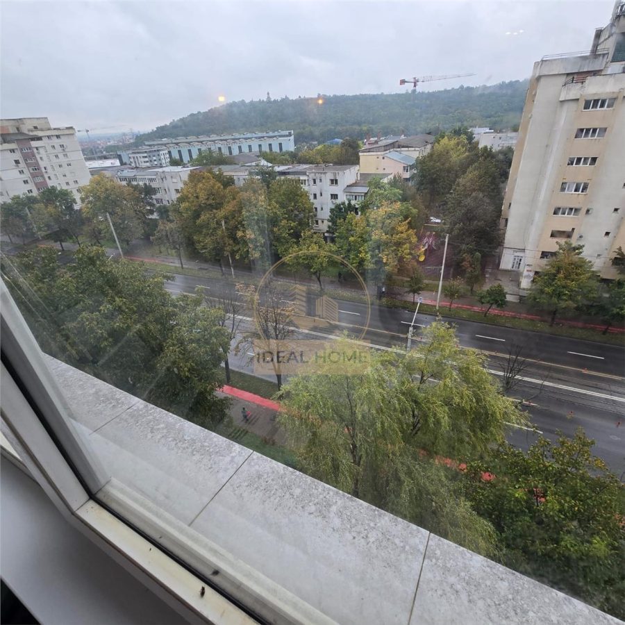 Cug - Selgros - 3 Camere Decomandat - Etaj Intermediar -Bloc 1990 - 80 Mp - foto 6