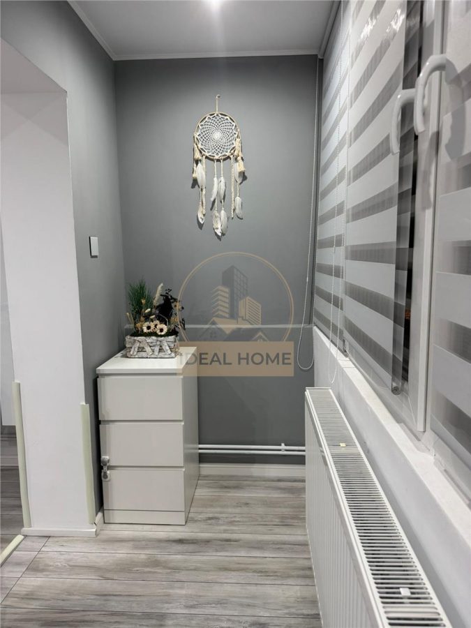 Cug - Selgros - 2 Camere Decomandat - Bloc 1985 - foto 6